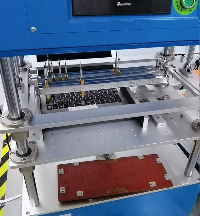 一台机械革命笔记本要经过怎样的工序？工厂探秘告诉你触控产品的诞生